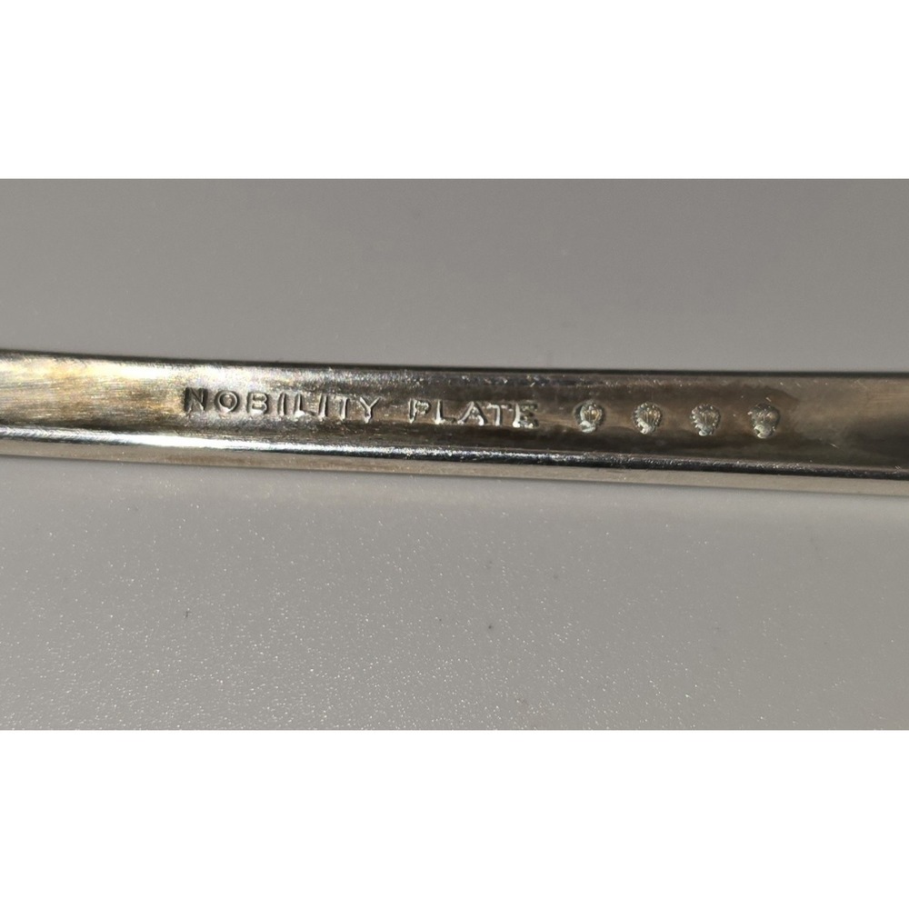 Vintage Oneida Nobility Plate Caprice Silverplate Cocktail Forks Set of 6 -944 - Picture 5 of 5